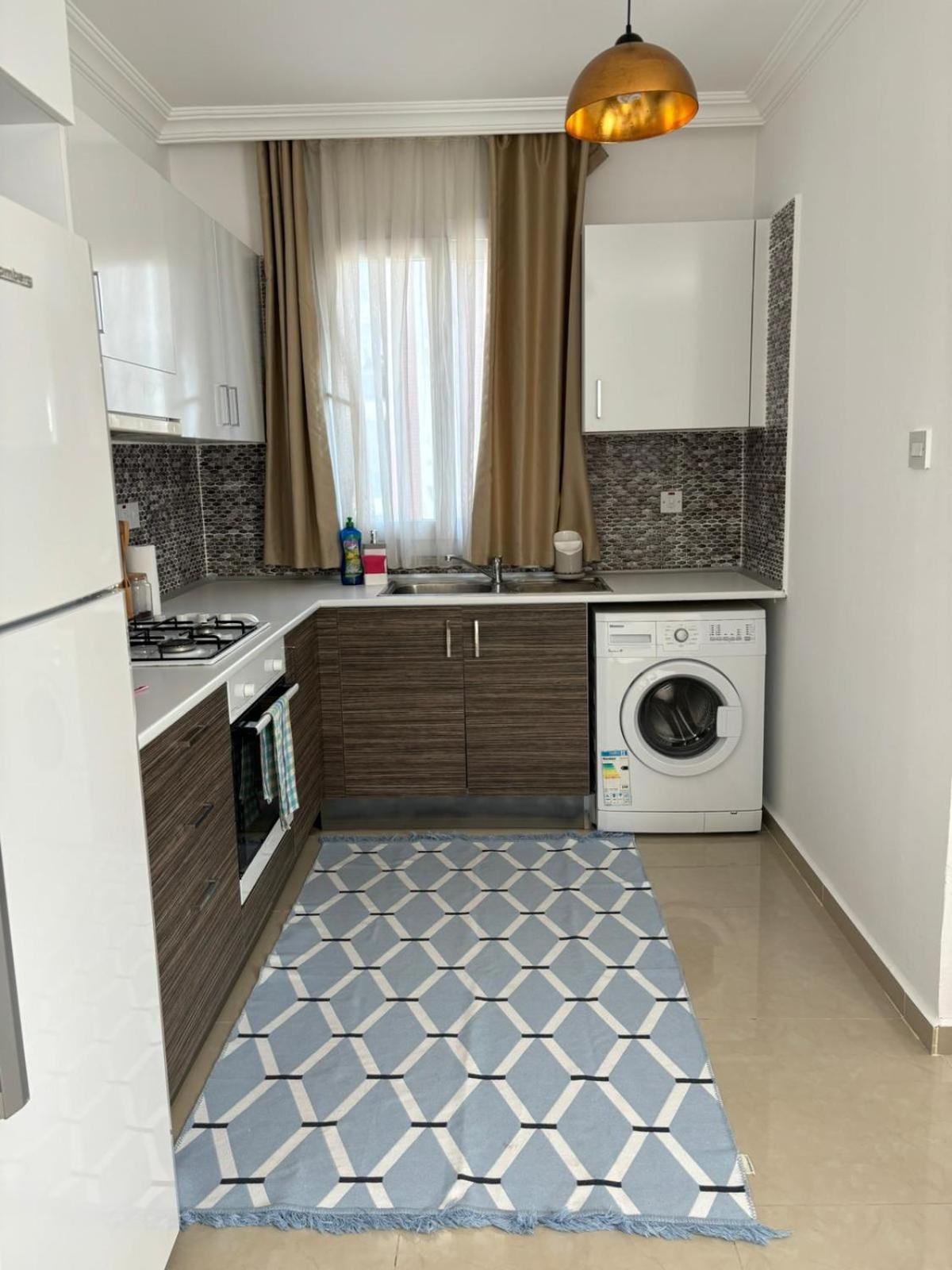 Kyrenia Central 2+1 エクステリア 写真